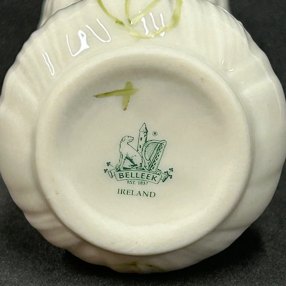Belleek Ireland Shamrock Bud Vase Basketweave Parian China Green Mark Mini
